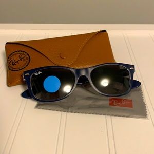 Ray-Ban New Wayfarer sunglasses